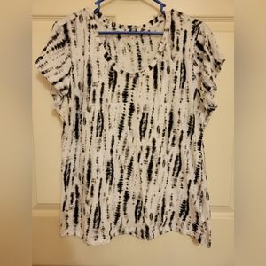 Style&Co The Essential Tee, Black & White Women's Tee--Size L